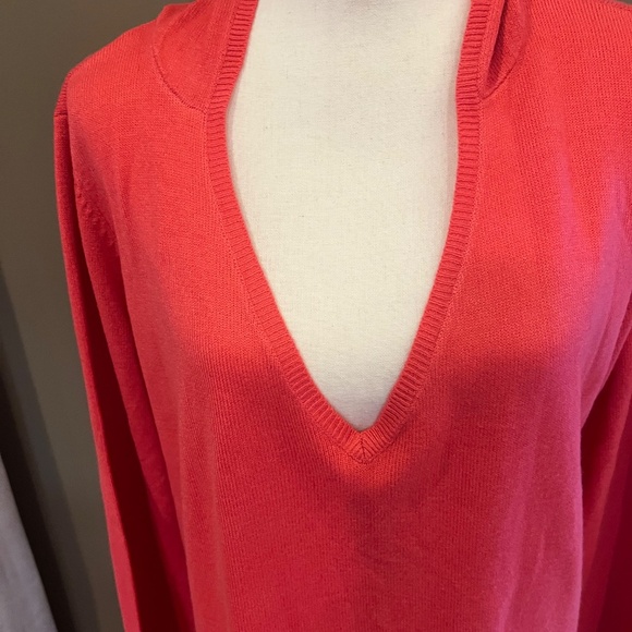 New York & Company Pinky Coral V-neck Hooded Asymmetrical sweater, Size Large - Picture 3 of 8